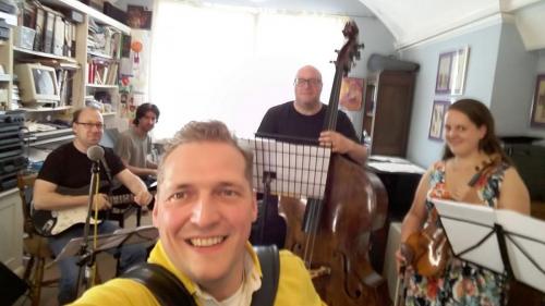 The Romano Viazzani Ensemble in rehearsal